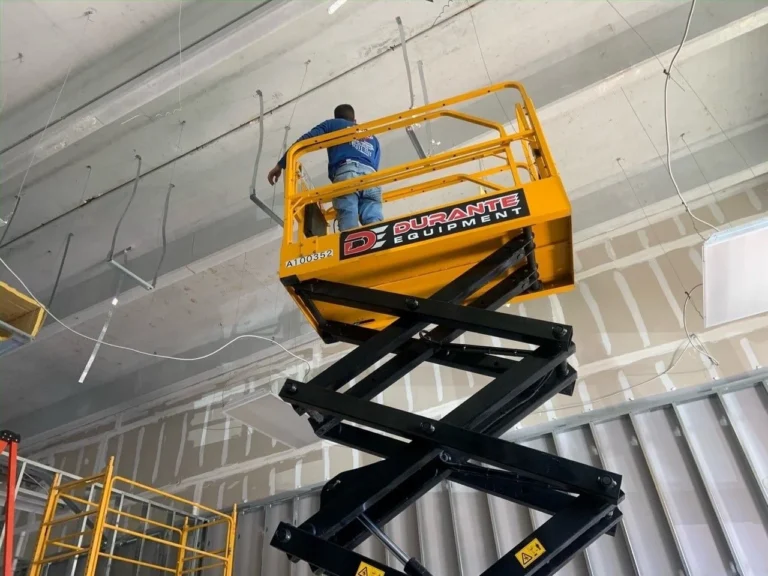 scissor lift rental